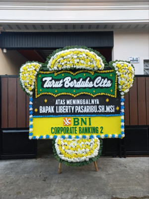 Papan Bunga Duka di 13 Ulu